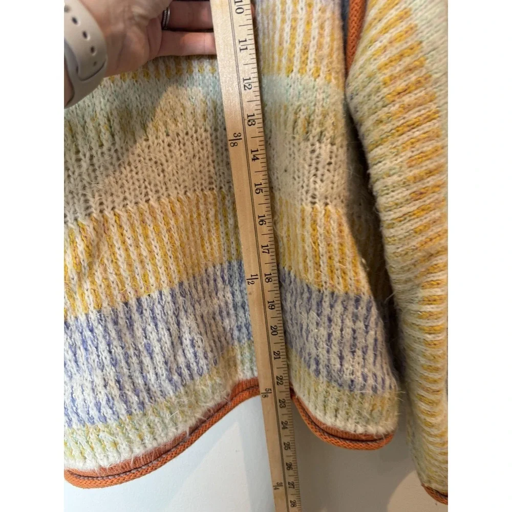 Urban Outfitters Sweater Womens Medium Multicolor Striped Crewneck Knit Pullover